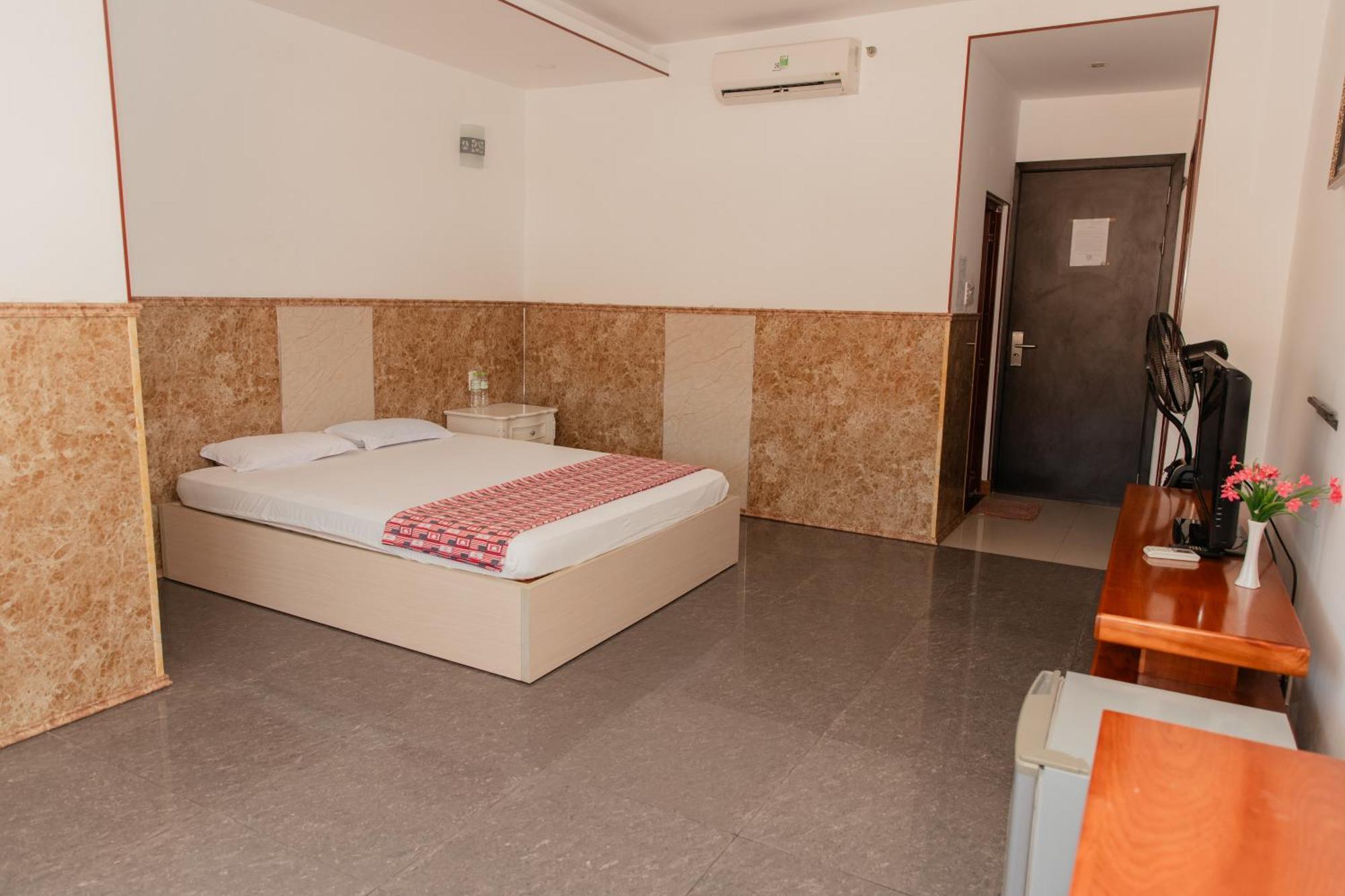 Khach San Son Thinh Hotel Vung Tau Exterior photo